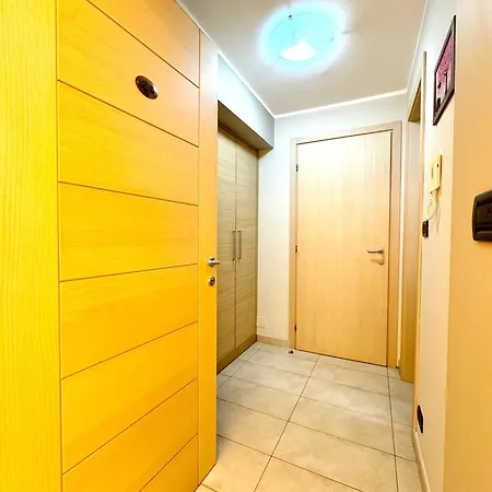 Apartamento Hostdomus - Mughetto *