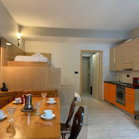 Apartamento Hostdomus - Mughetto *