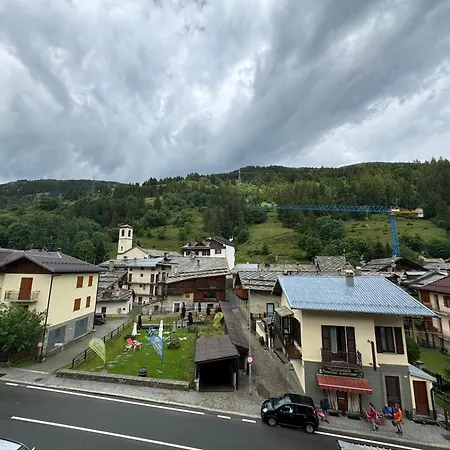 Hostdomus - Mughetto 아파트 *