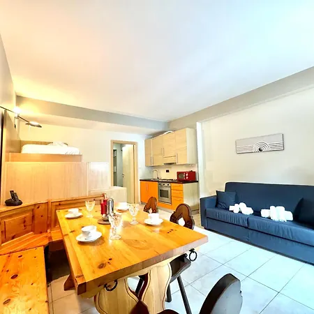 Hostdomus - Mughetto Apartamento Pragelato