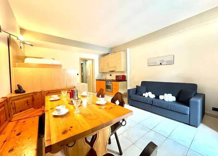 Hostdomus - Mughetto Apartmán *